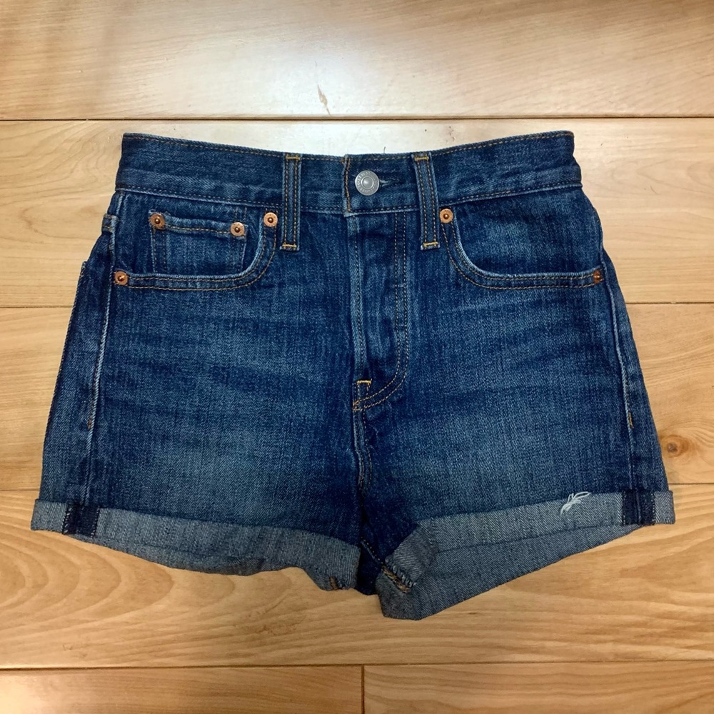 Levi’s High Waisted Cuffed Denim Short